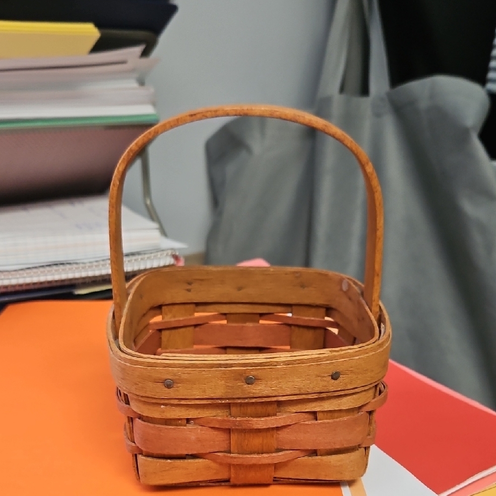 Longaberger Small Rustic Woven Basket with Handle.